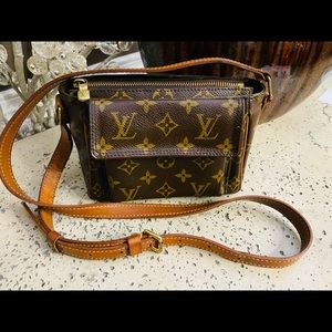 AUTHENTIC!!!!!! Louis Vuitton Monogram Civa Cite  PM Shoulder/CrossbodyBag